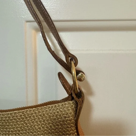 Eric Javits Woven Leather Straps Summer Shoulder  Bag - Picture 4 of 13